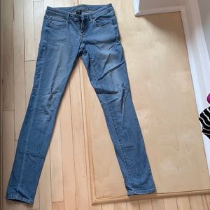 Skinny jeans size 4/27L